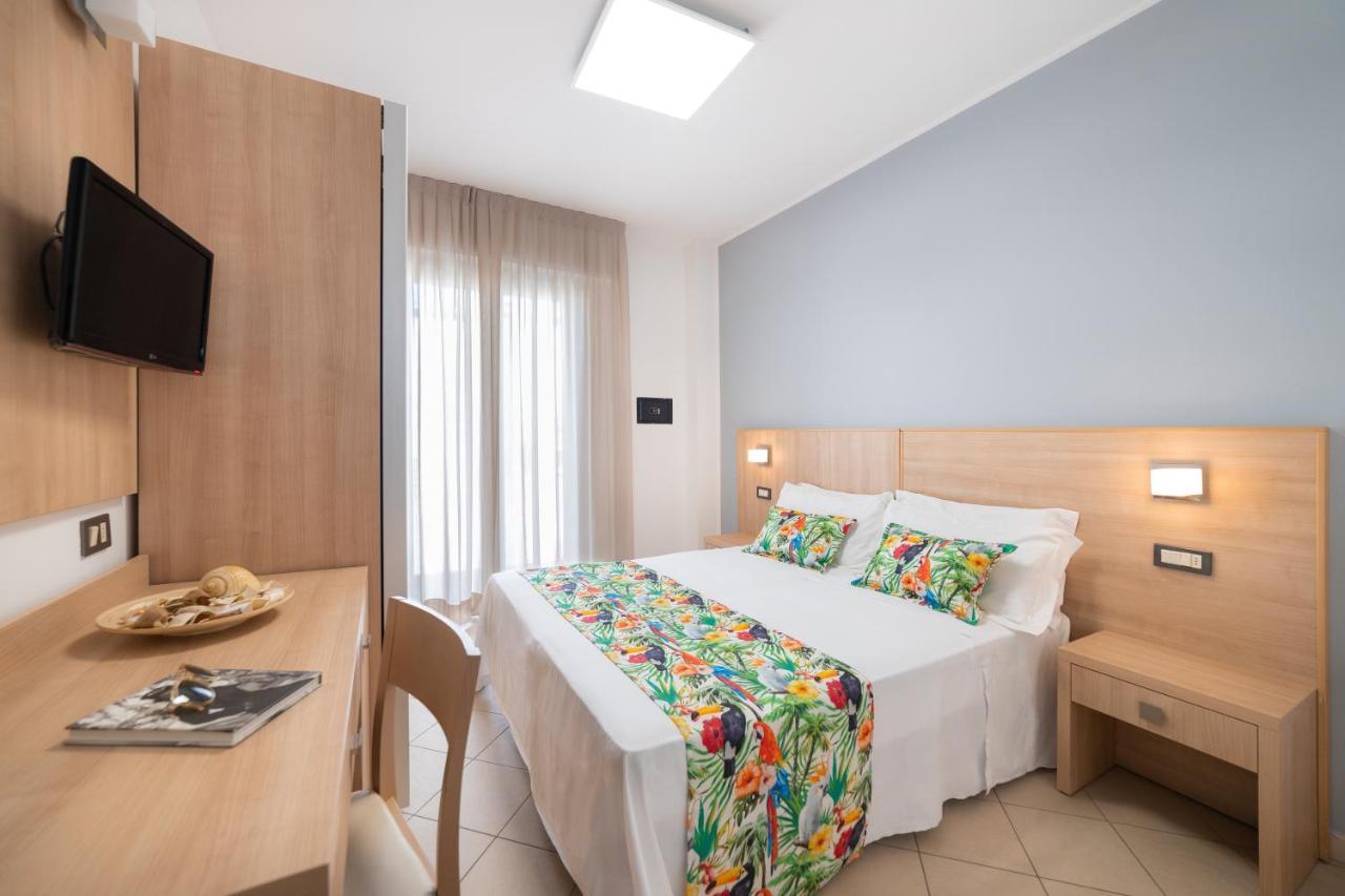 Hotel Amalfi - Smart Hotel リッチョーネ エクステリア 写真