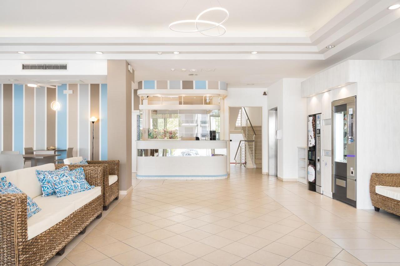 Hotel Amalfi - Smart Hotel リッチョーネ エクステリア 写真